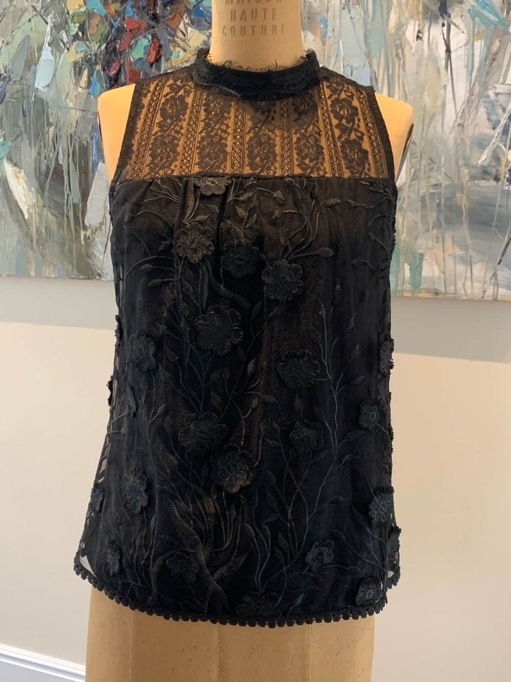 Adiva Black Lace Appliqué High-Neck Camisole
